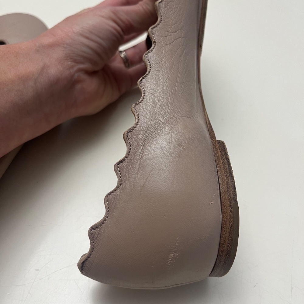 Chloe Lauren Scalloped Edge Ballet Flats - Picture 6 of 7